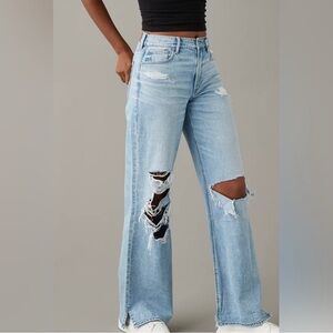 AMERICAN EAGLE // Super High-Rise Baggy Wide-Leg Jean